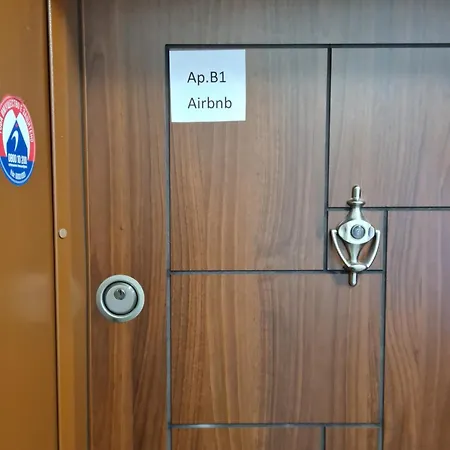 South Park Free Parking Near Tokuda 소피아